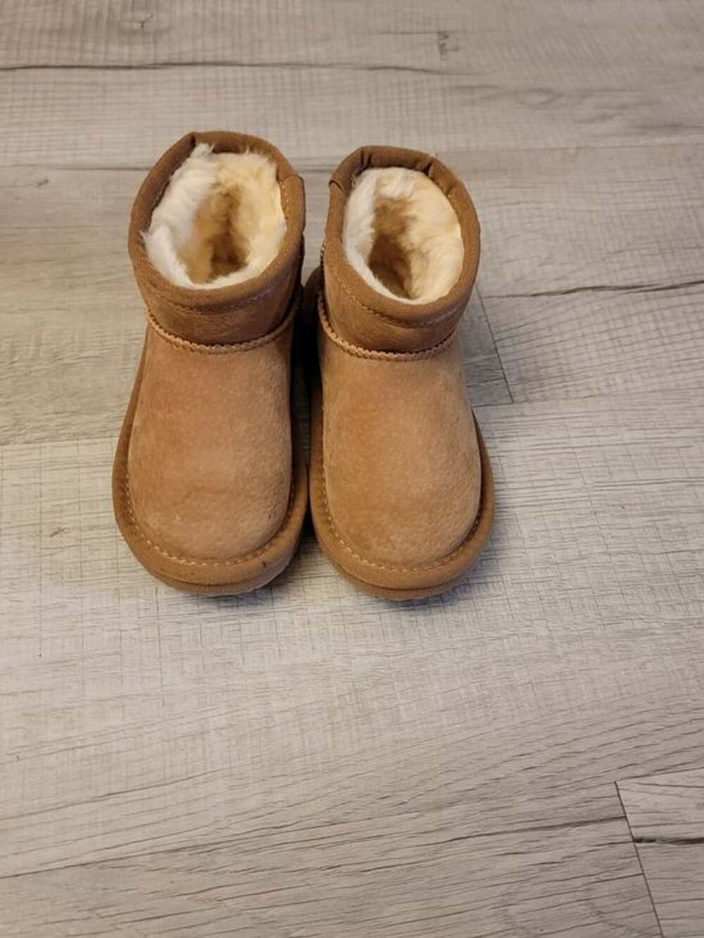 Lamo Kids Shearling-Lined Booties - Brow Size 11Y